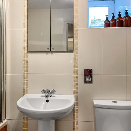 Дом отдыха Lock Heather